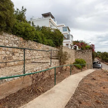 Lejlighed Joivy Superb Studio With Patio In Faro